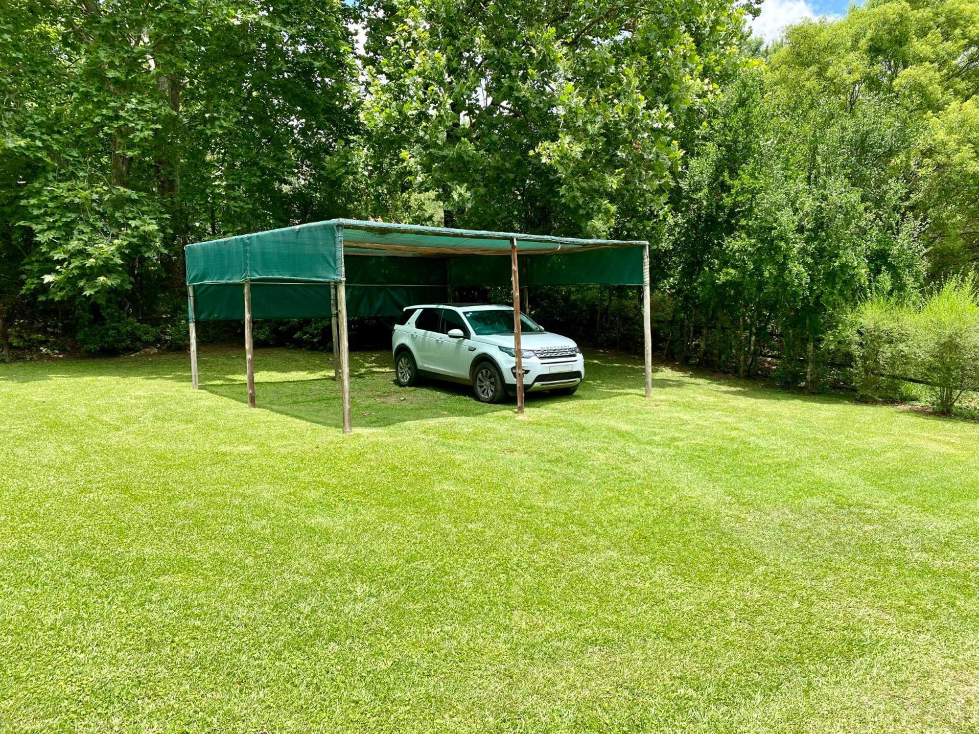 Berg Escape Bottlebrush - Spacious Luxury Family